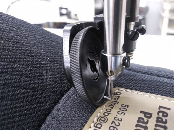 Leather Master KS-801 Hat Patch Post Bed Sewing Machine