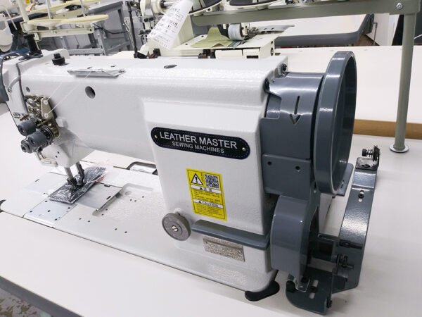 LEATHER MASTER 20518 Double Needle Sewing Machine