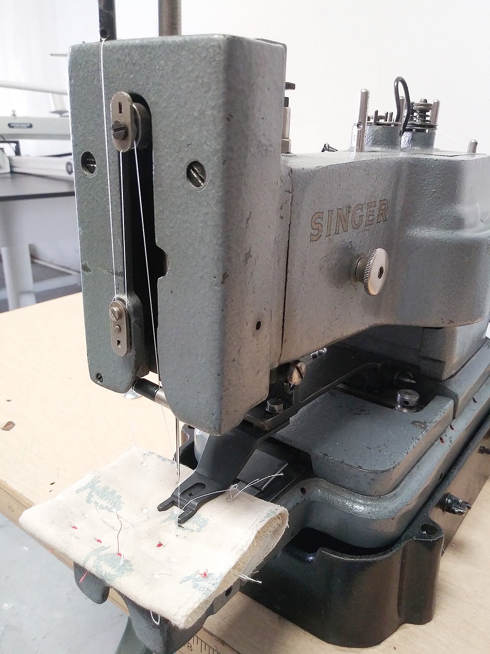 SINGER 175 Drapery Tacker