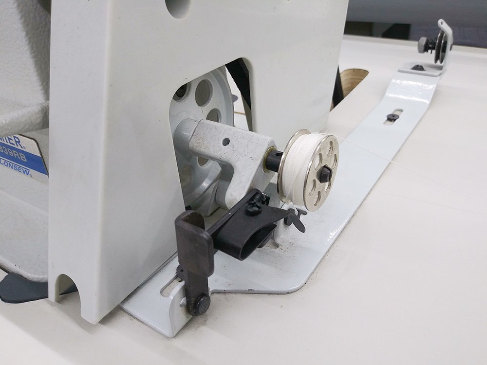 CONSEW P2339RB Double Needle Walking Foot Sewing Machine