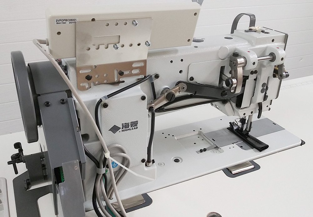 HIGHLEAD GC20618-1-D Automatic Walking Foot Sewing Machine