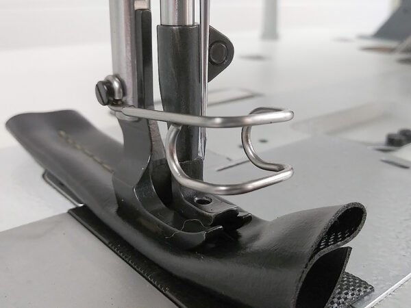 HIGHLEAD GC20618-1-D Automatic Walking Foot Sewing Machine
